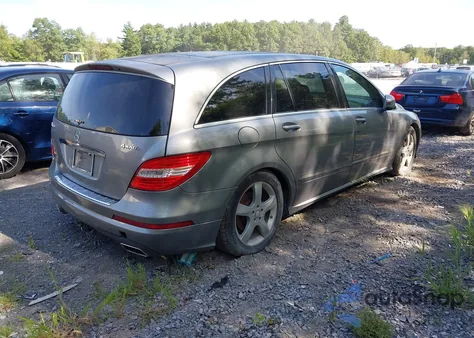 2012 Mercedes-Benz R 350 4Matic z USA, uszkodzony, nr VIN 4JGCB5HEXCA144430